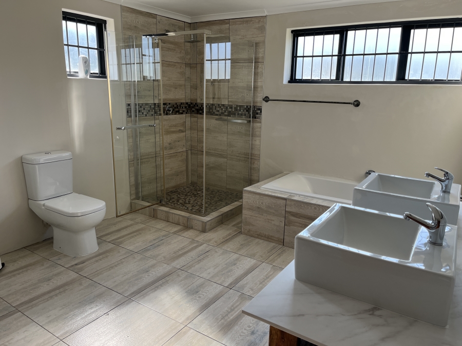 To Let 2 Bedroom Property for Rent in Pringle Bay Western Cape